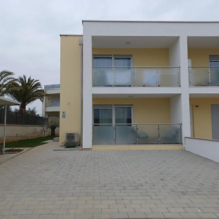 Apartments Leon 2 Novigrad  Bagian luar foto