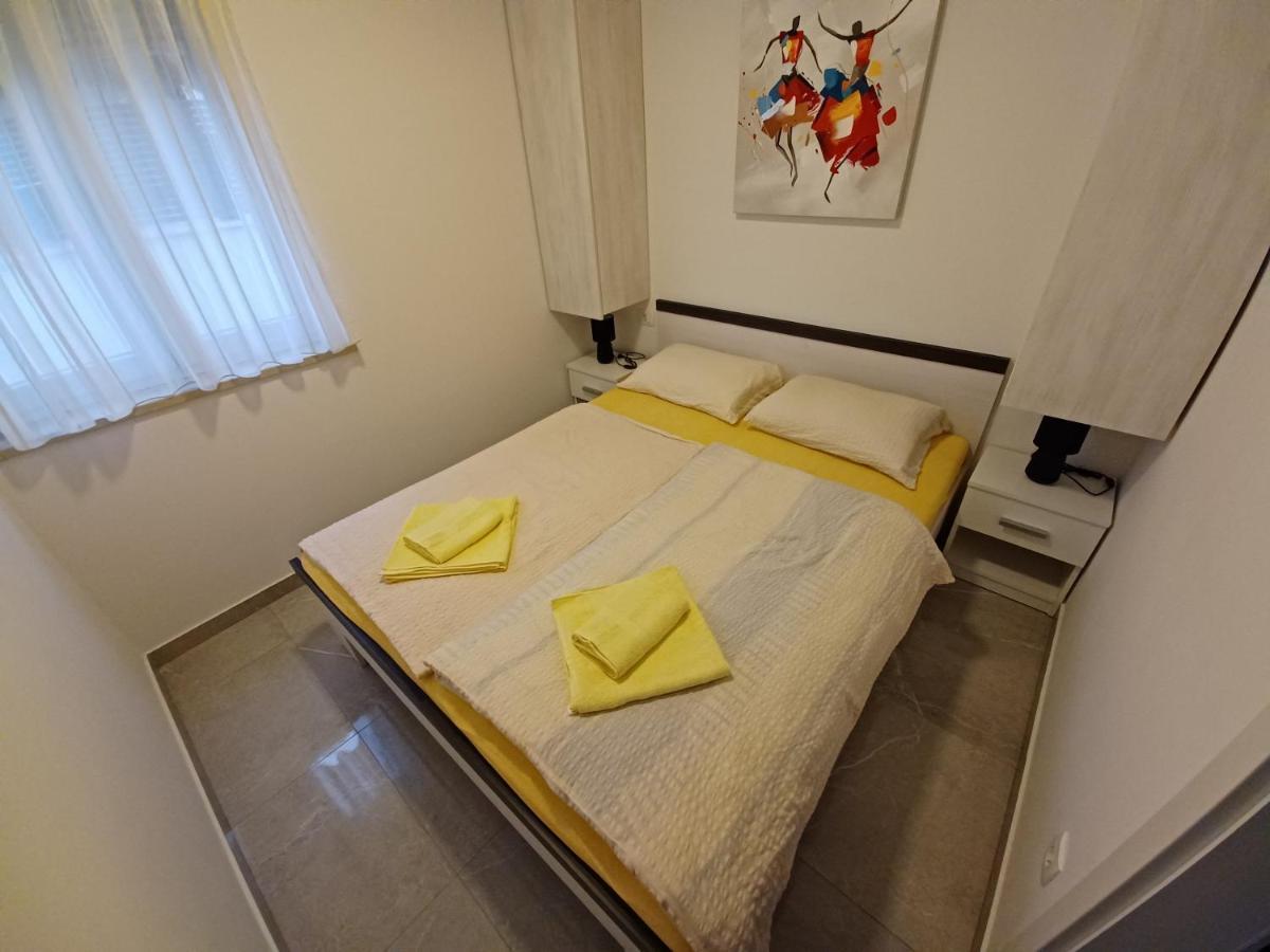 Apartments Leon 2 Novigrad  Bagian luar foto